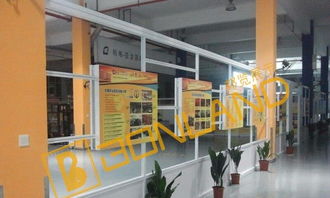 移动展厅设计与企业样品间制作的创新路径——以铝材展柜与移动通信设备展厅为例